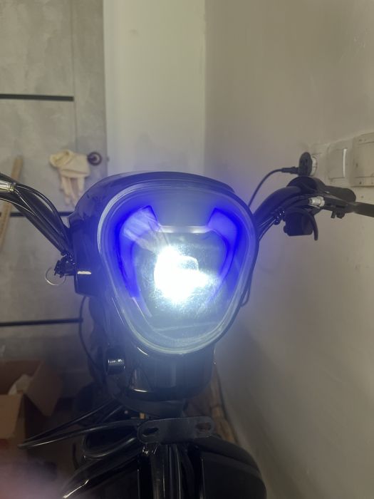 Скутер amanat x5