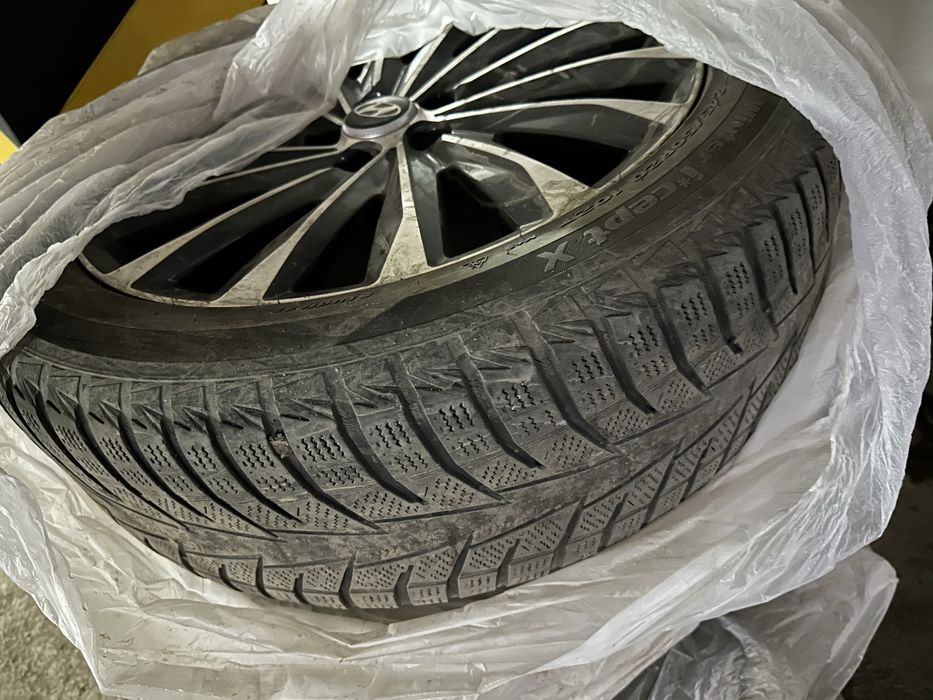 Продам шины Hankok R20