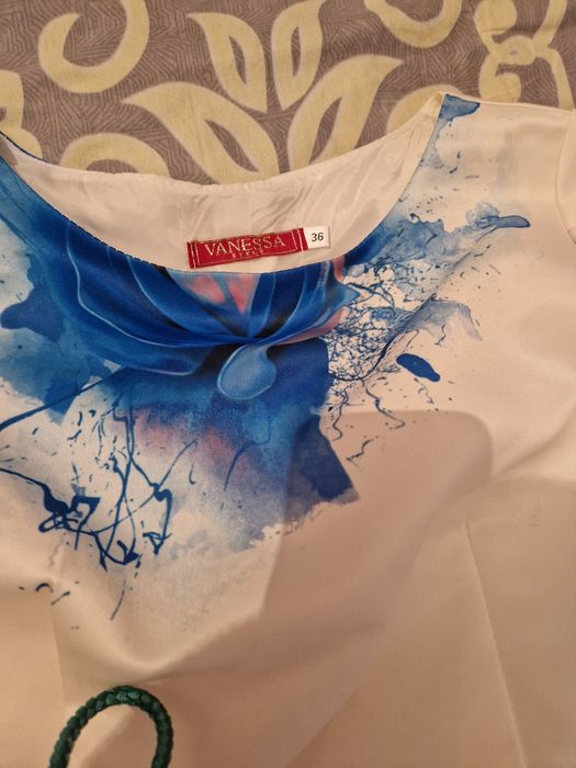 Платье 42-44 р.  за 4000т