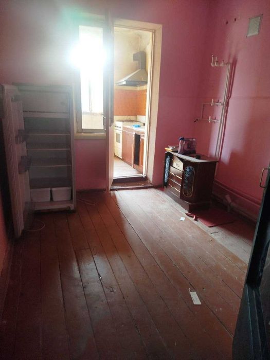 Уй сотилади 2 хонали