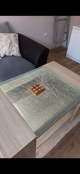 Холна маса без забележки