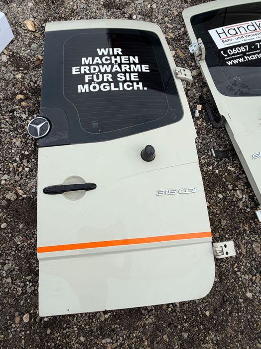 Vând uși spate Mercedes sprinter w906 cu geam modelul jos