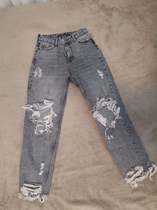 Дамски маркови дънки