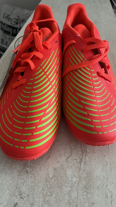 Футболни обувки adidas Predator Edge.4 In Sala GZ5691// 43 номер