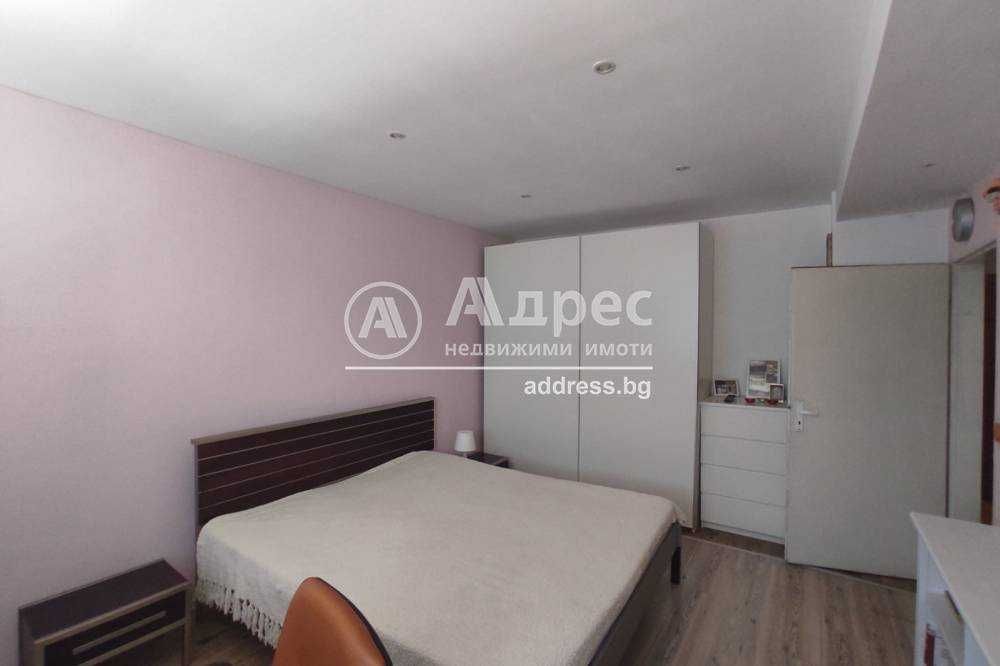 Продава се Тристаен апартамент в Разград, Житница - 93 кв.м за 549 €/кв.м - Снимка #5