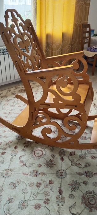 Качалка,почти новый, 30к