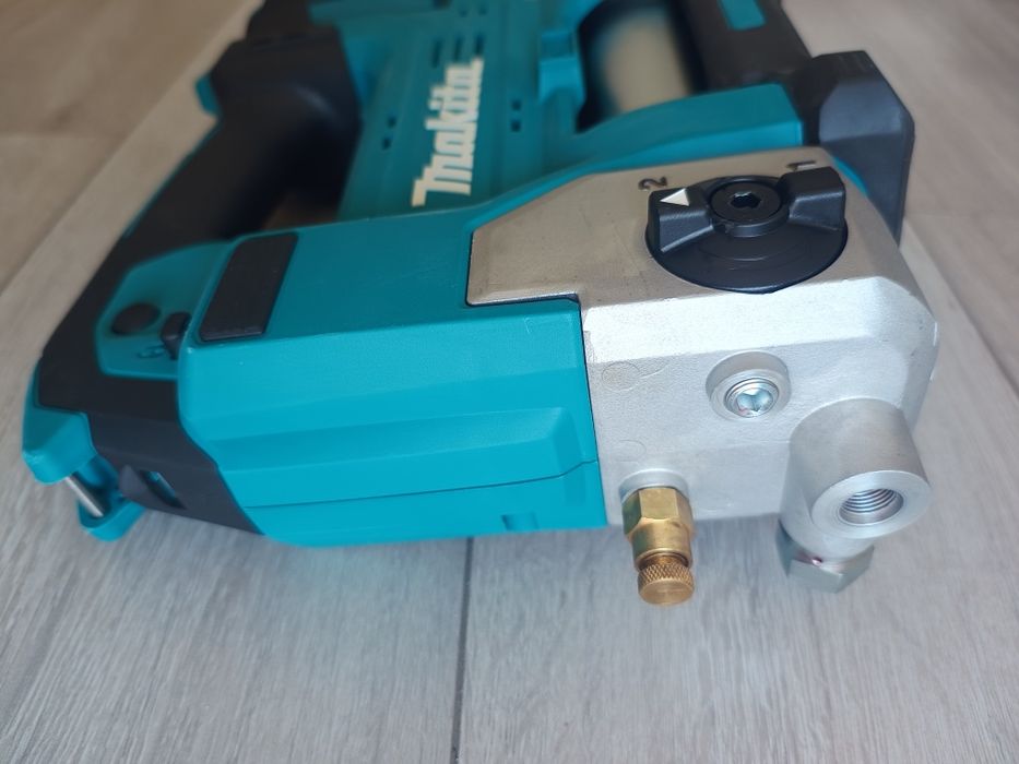 Makita 18V masina gresat