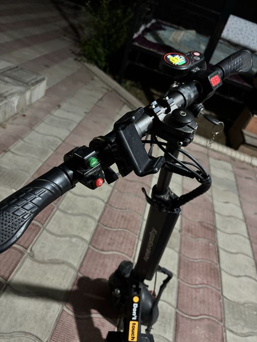 Kugoo m4 pro электросамокат