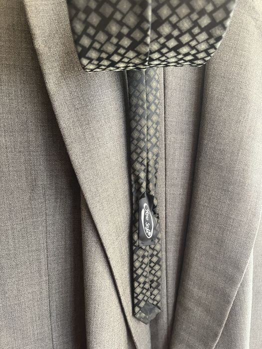 Официален костюм по поръчка