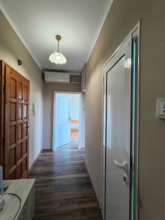 Продава се Тристаен апартамент в Пловдив, Христо Смирненски - 60 кв.м за 1139 €/кв.м - Снимка #12