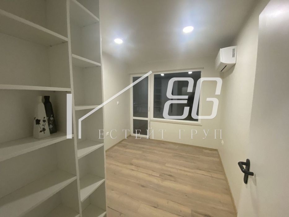 Дава се под наем Офис в Варна, Колхозен пазар - 49 кв.м за 382.5 € - Снимка #4