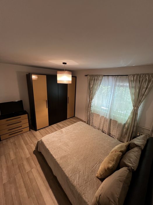 Vand apartament 2 camere Lujerului