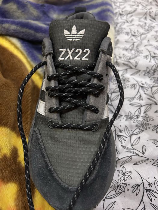 Adidas ZX22 Boost