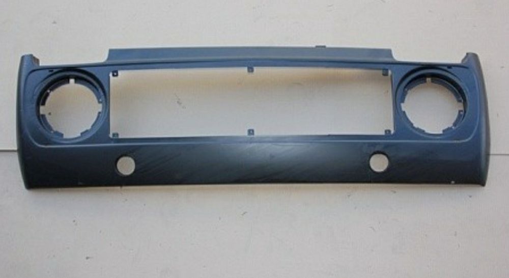 Продам рамку радиатора Лада Нива 21213.