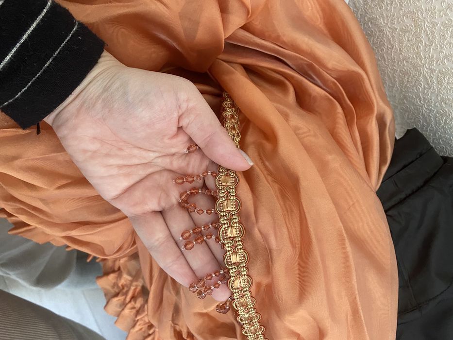 Шторый кухенный…