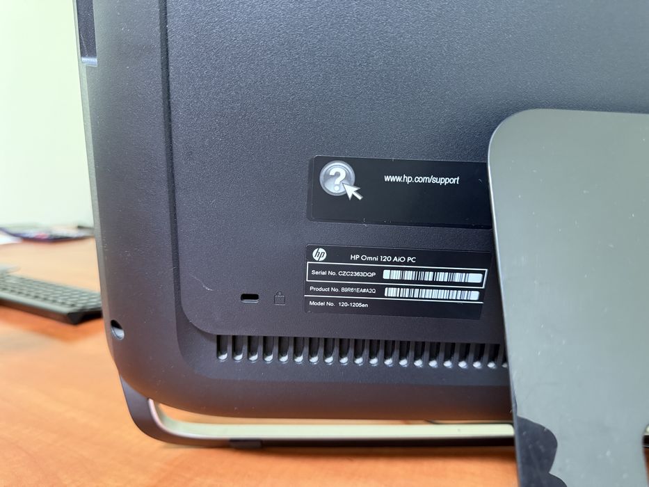 Моноблок HP Omni 120 AiO