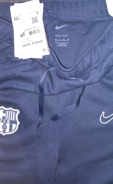 Nike долнище - XS