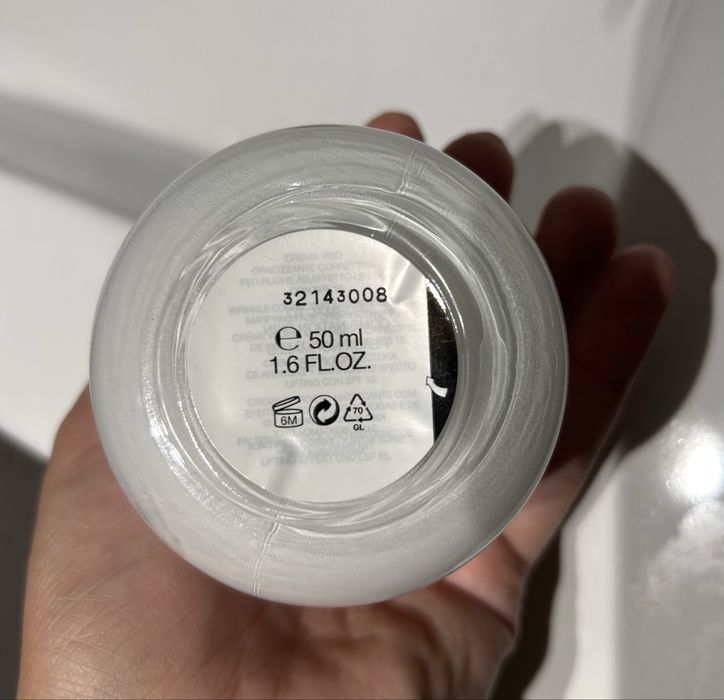 Crema de fata Kiko Bright Lift Matte