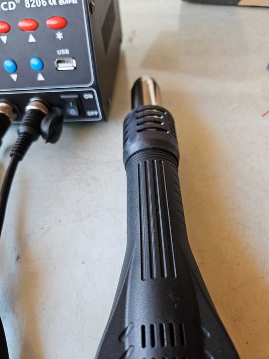 Statie de lipit cu suflanta aer cald JCD 8206