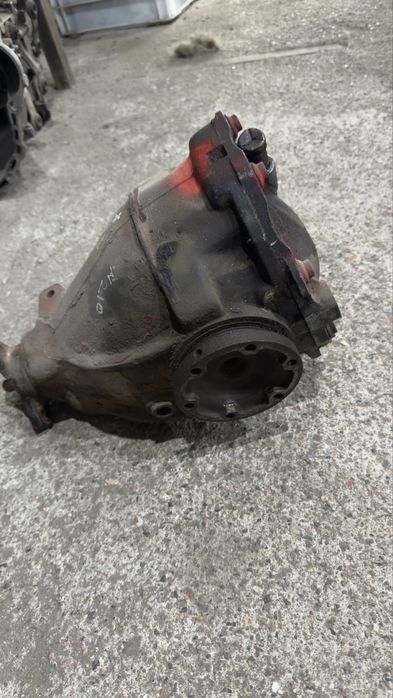 Редуктор на мерседес 210