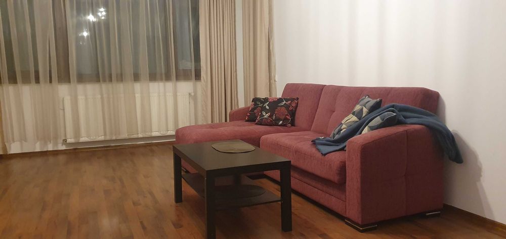 Apartament central  cu 2 camere si garaj