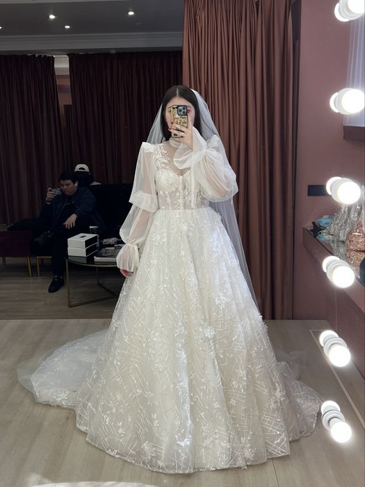 Свадебное платье