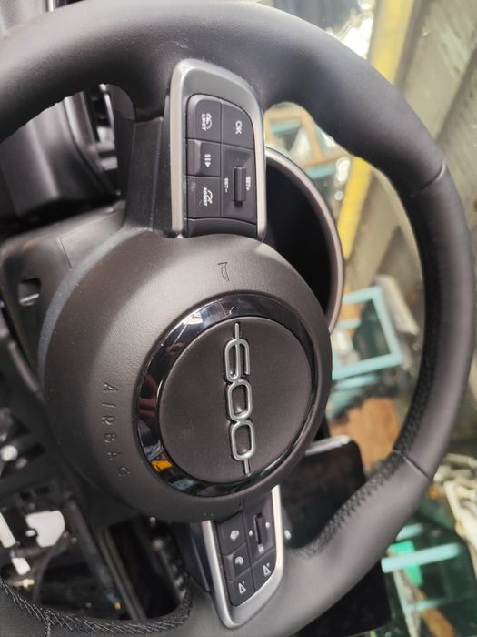 Волан Фиат 600 2025г fiat 600
