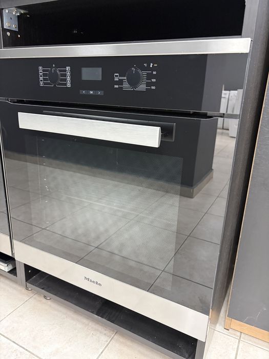Miele H 2661-1B фурна за вграждане/24 мес гаранция