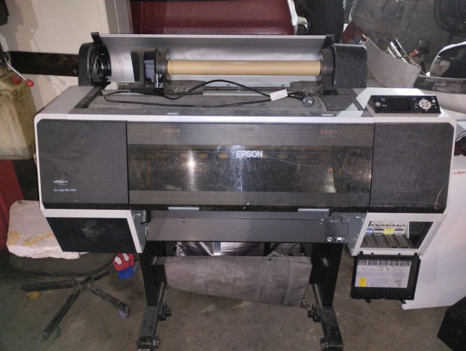Плоттер болшой цветной ..