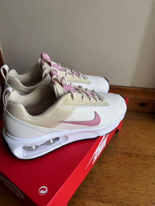 Дамски маратонки W NIKE AIR MAX intrlk
