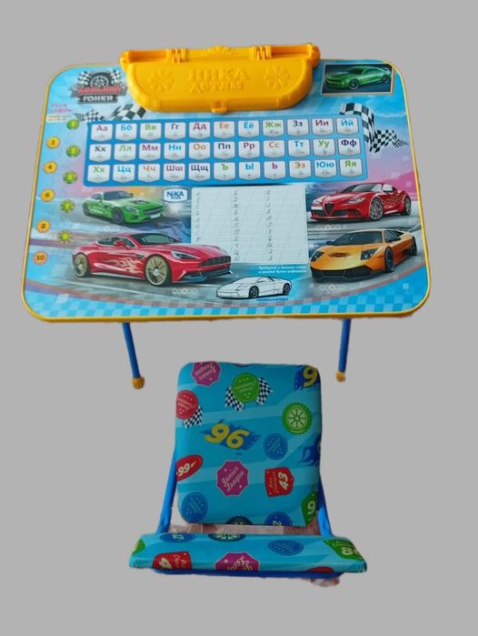 Детский стол со стульчиком