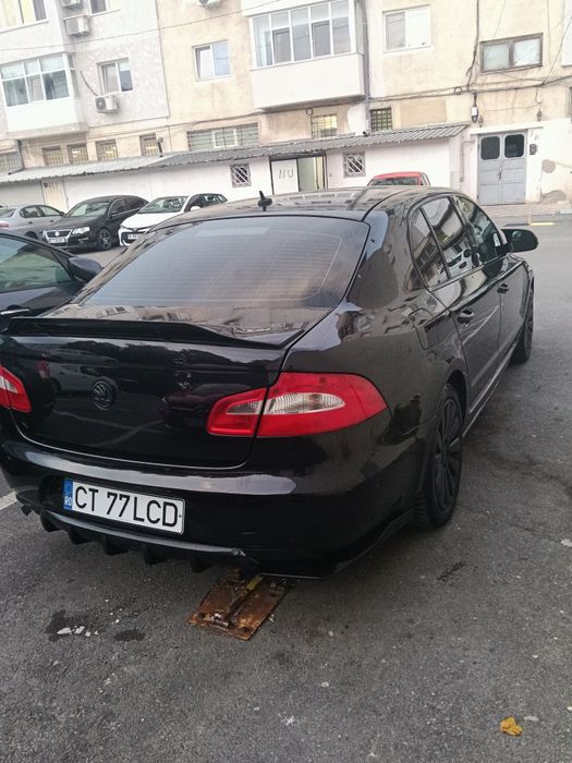 SKODA Superb 2010 — imagine 4