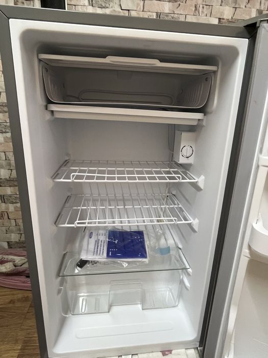 Продам холодильник маленький Бирюса