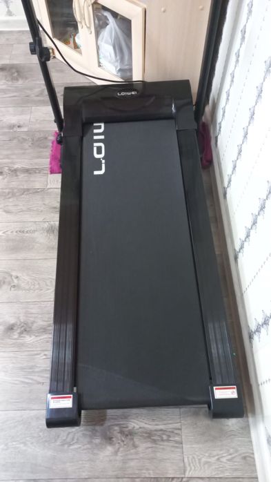 Продам беговую дорожку