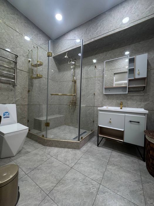 Ц-15 Жангох Абай 4/2/8 Евроремонт с меб+тех обш: 215 кв.м ор: Абай