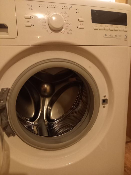 Пералня Whirlpool AWO/C 63210 6th sense