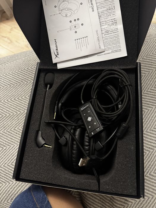 Продам наушники hyperx