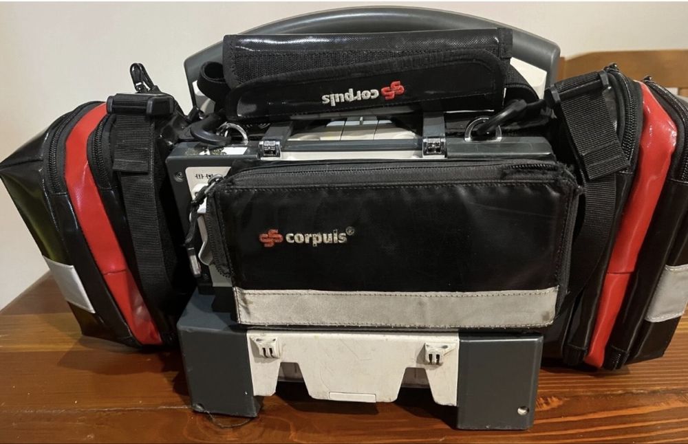 Monitor defibrilator  corpuls3 functii vitale Ambulanta