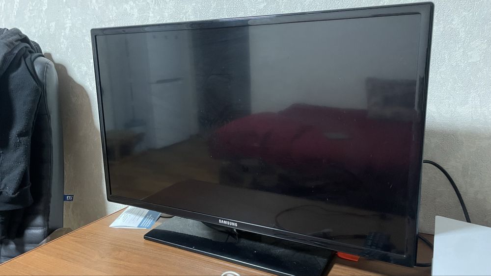 Продам телевизор