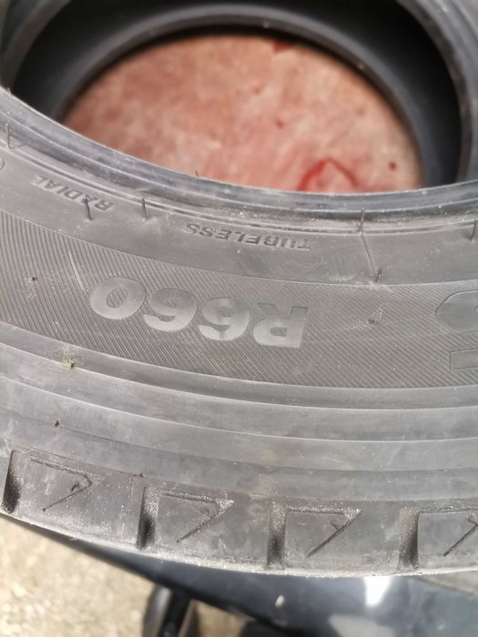 Bridgestone Duravis r660 16С Бусова гума Гумите са като нови