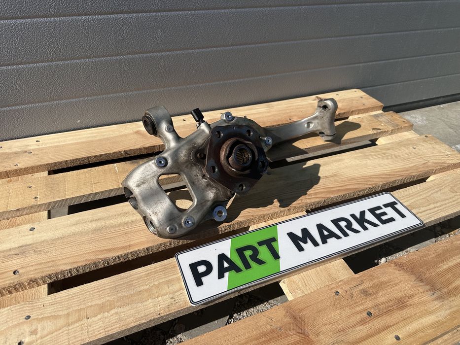 Ляв шенкел AUDI A8 D5 4N0407241B