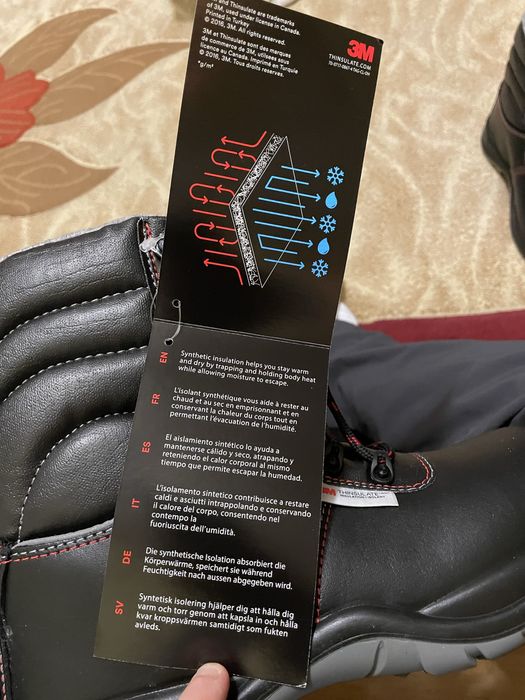 Bocanci de protectie imblaniti