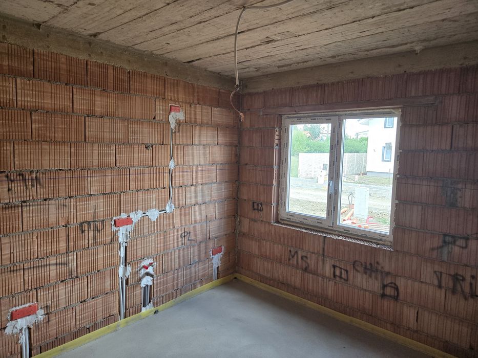 Vand Duplex Giarmata Vii la Rosu Sau Finisat