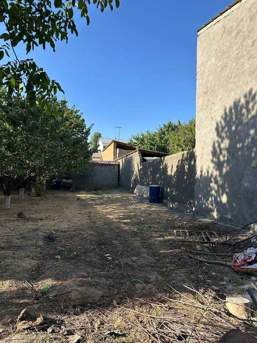 Тошкент тумани (черняевкада) Ер сотилади 4сотих. фасад 15м. текис жой.