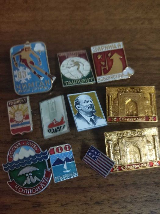 значки СССР Ленин, Айбек, медальки, Самарканд,студент спорт Чимган