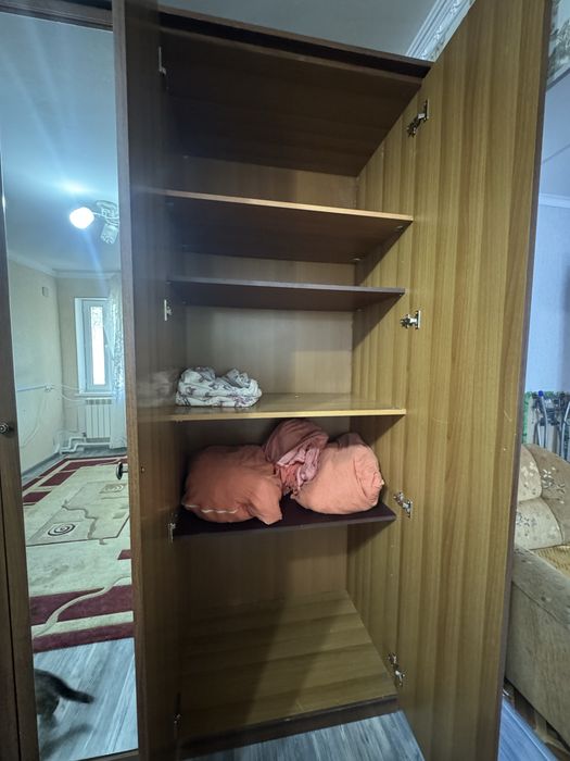 продаем шкаф самовывоз