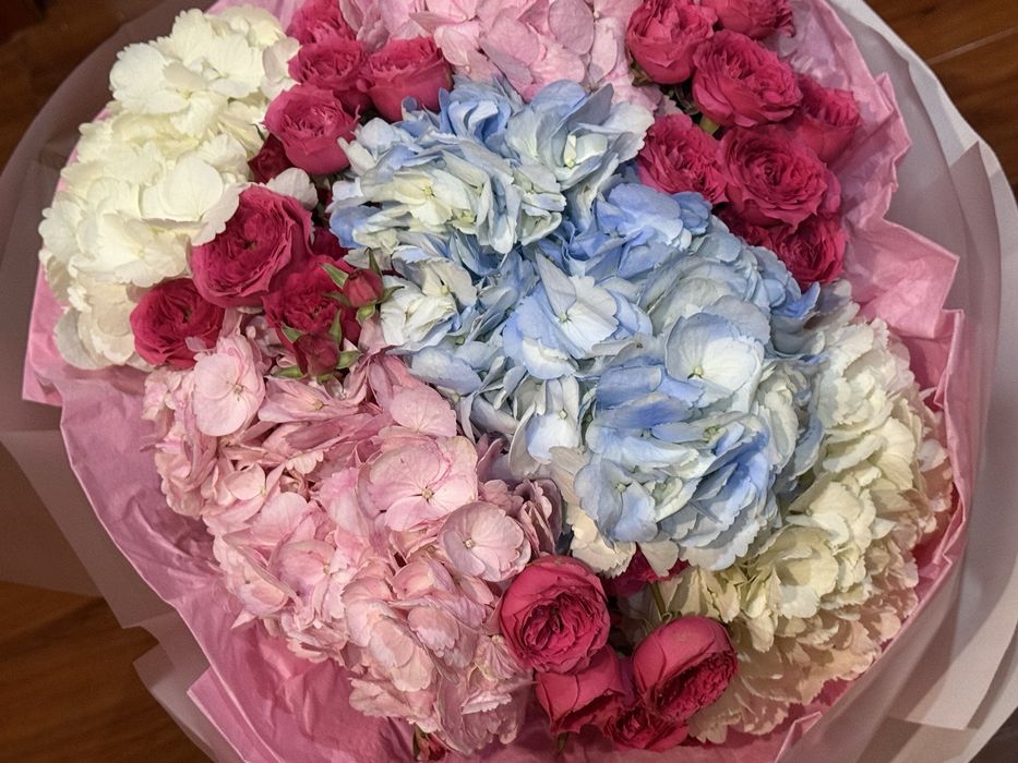 Продам мишку и цветы