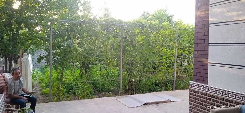 Срочно...Лайлак махалла 4.2 соток 5 хона