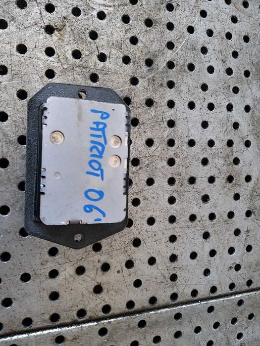 Rezistenta trepte aeroterma jeep patriot 2006