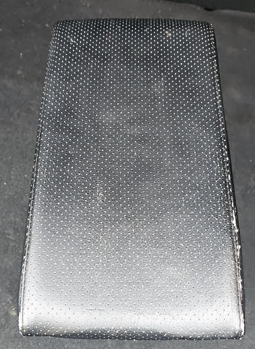 Продам авточехлы универсальные